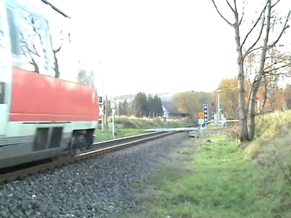 Bahnübergang Witterschlick 24.11.07 Talent BR644