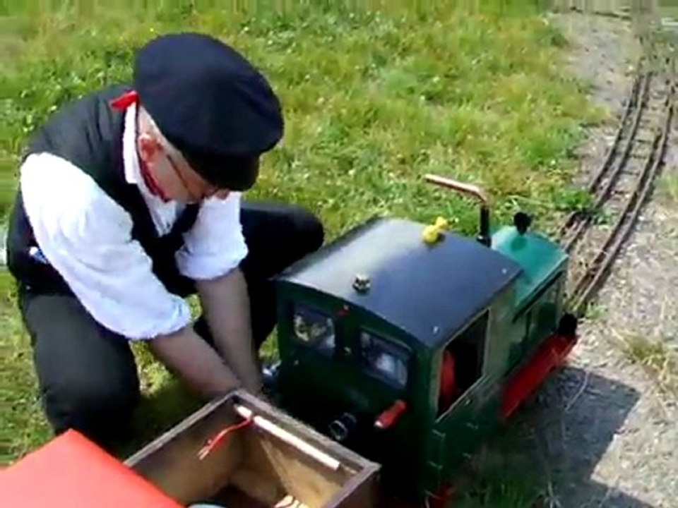 Startversuche bei einer Zweitaktlok in fünf Zoll