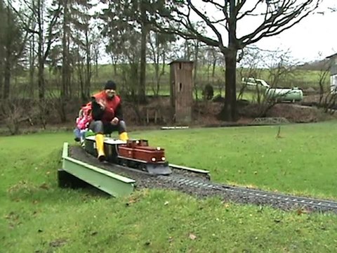 Huserland Publikumszug auf fünf Zoll Schienen