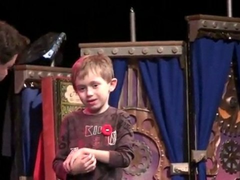 Amazing human juggling trick