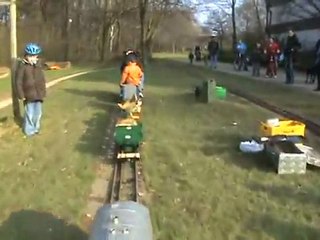 Zwei Runden Führerstandsmitfahrt auf fünf Zoll BR216