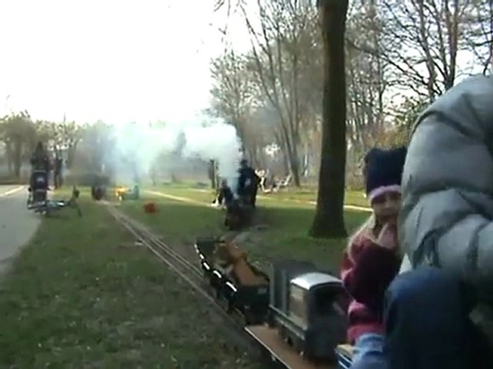 Feldbahn und BR96 frahren aus dem Hbf Stadtpark Leverkusen
