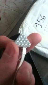 Unboxing - Lady gaga beats - Heartbeats