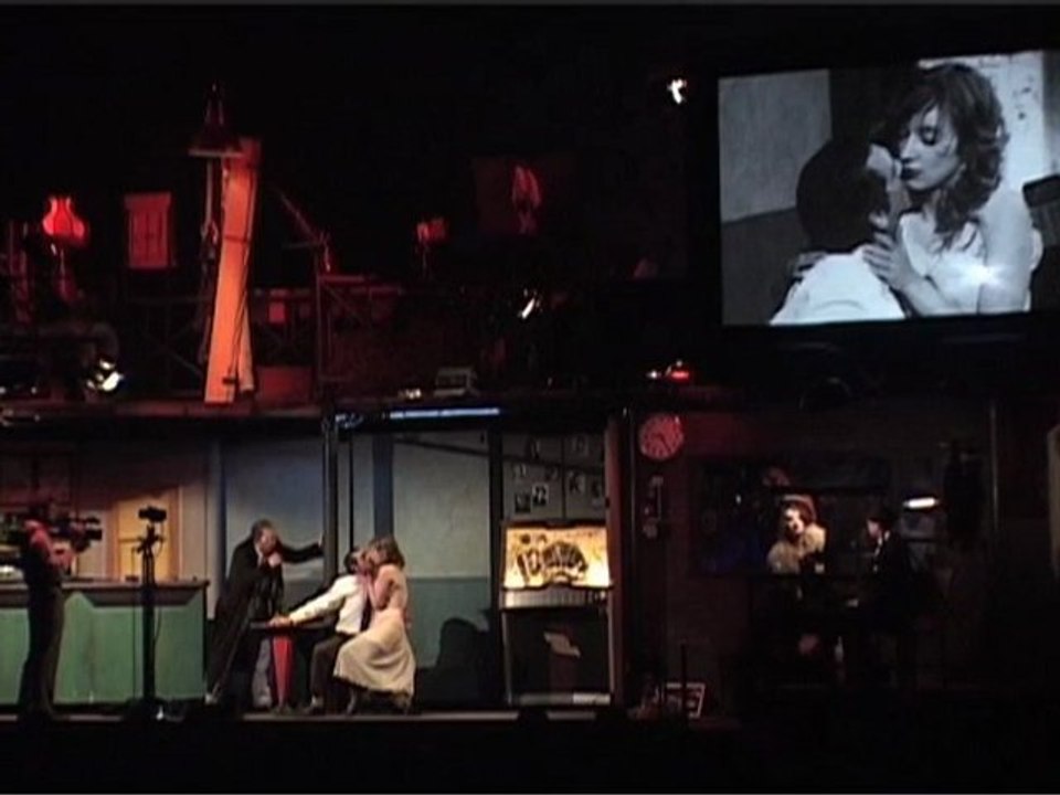 Eddy blessé - Extrait du spectacle Une Cerise Noire