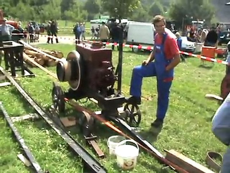 Deutz Motor Sägenantrieb 03