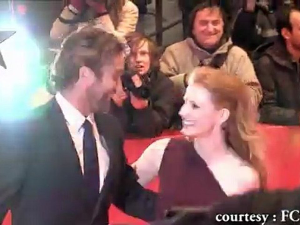 Jennifer Lopez's Nipple Slip at the 2012 Oscars