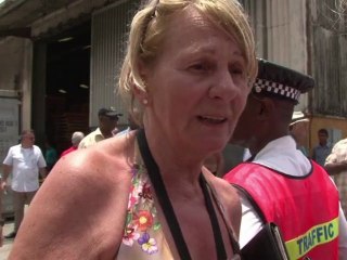 Stricken Italian liner docks in Seychelles