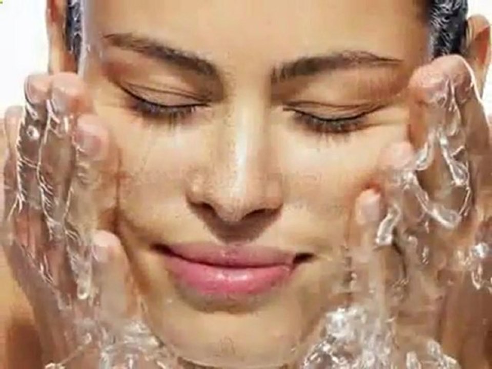 Avon New Liive Botanicals 940