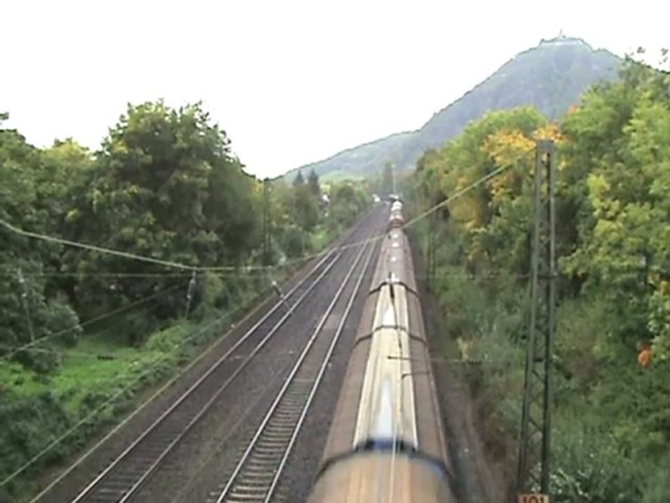 BR 185 mit Güterzug in  Richtung Bonn - Köln bei Bad Honnef