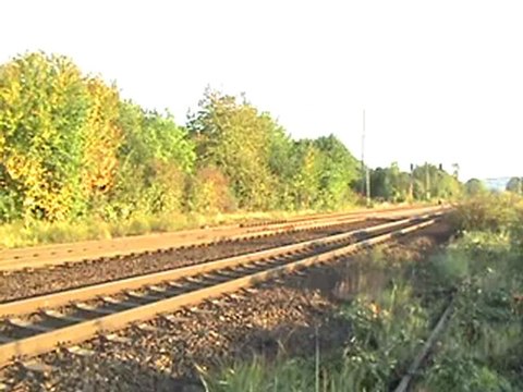 BR 189 mit Kesselwagenzug von Süden kommend Richtung Bonn Köln bei der Rheinbreitbacher Kurve