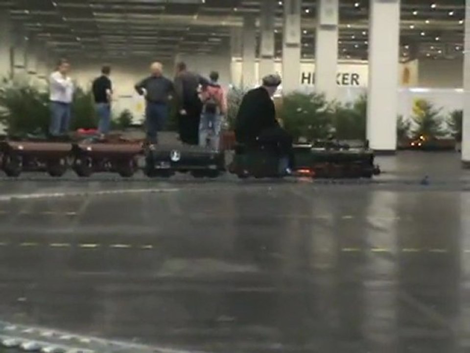 Echtdampftreffen  Köln 2008 BR 56 nähert sich auf der 5 Zoll Hauptstrecke