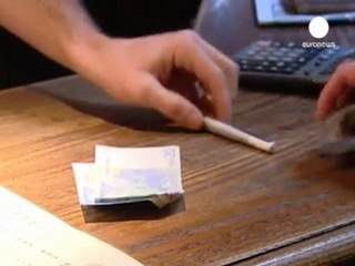 Dutch cannabis cafes go members only