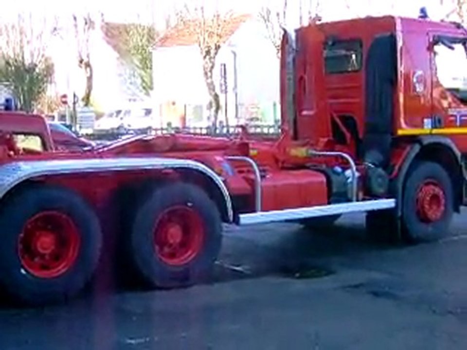 NOUVEAU PORTE BERCE CHEZ LES POMPIERS DE CHAUMONT