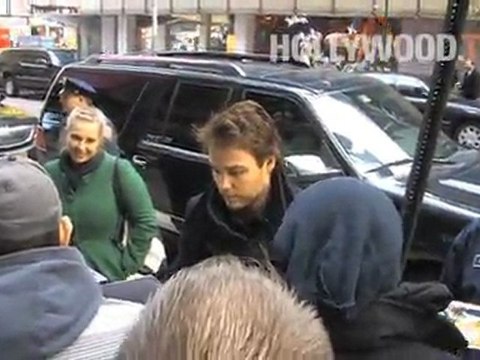 Taylor Kitsch and Danny DeVito say Good Morning America