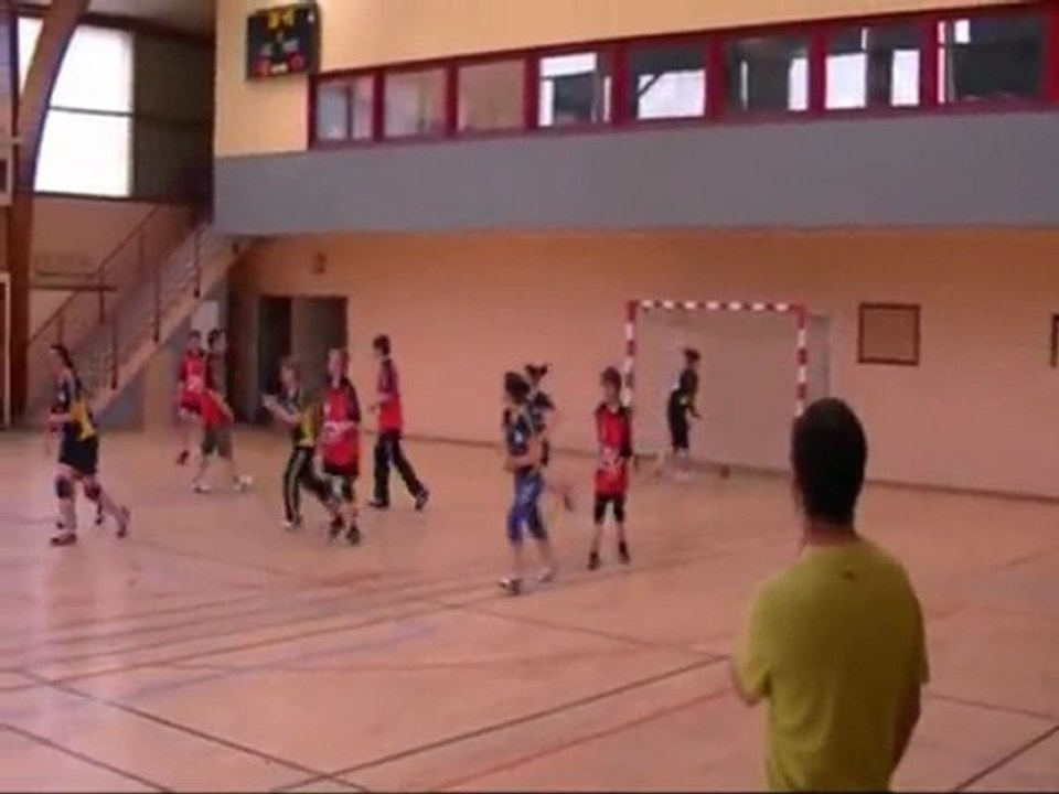 -13 gars vs -13 filles 07 05 2011