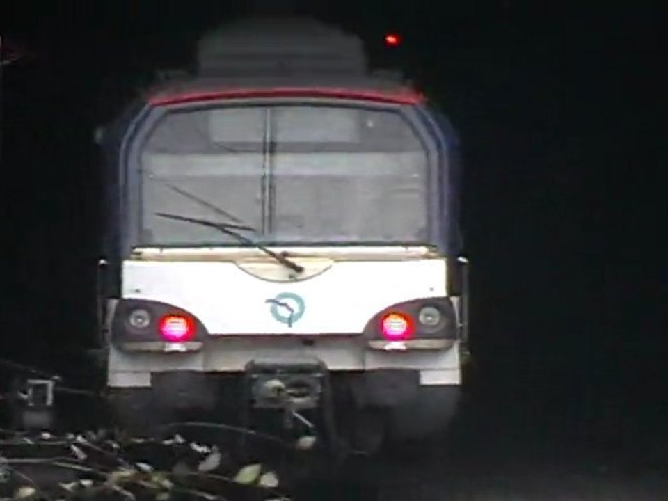 MI84 et MS61 : Près de la gare de Vincennes sur la ligne A du RER