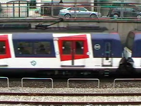 MS61 : Sur la ligne A du RER