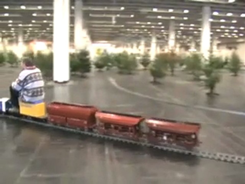 Echtdampfhallentreffen EDHT Köln 2008 Eine Kleinlok gibt Gas