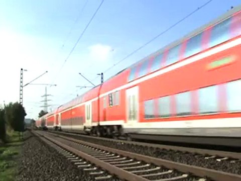 BR146 mit Dostos nach Bonn und BR146 mit Dostos nach Köln bei Roisdorf