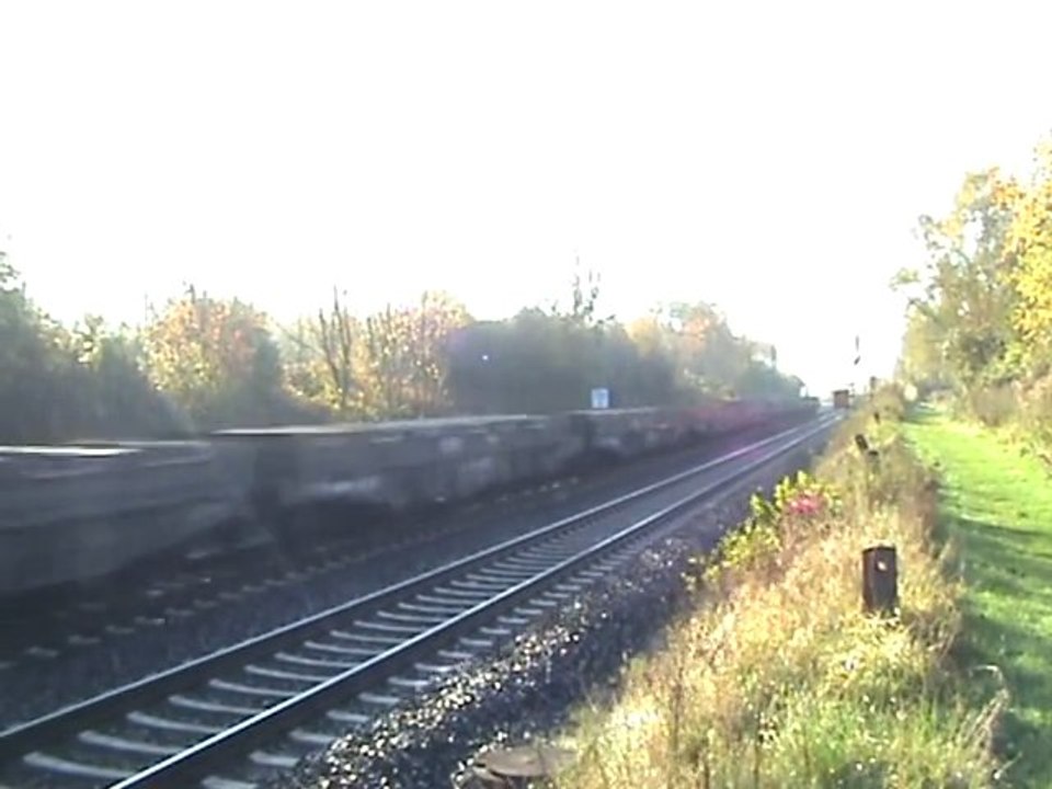 Personen - und Güterzüge am 21.10.08 bei Rheinbreitbach 001