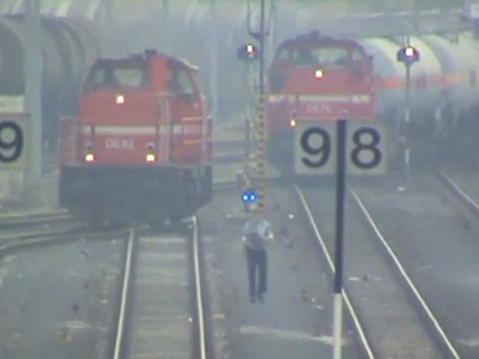 HGK Mak beim Rangieren in Godorf Teil 03