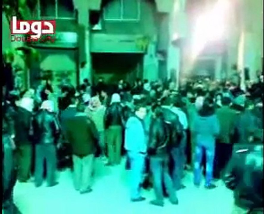 فري برس  ريف دمشق دوما  جمعة سننتفض لأجلك يا بابا عمر    مظاهرة 1 3 2012