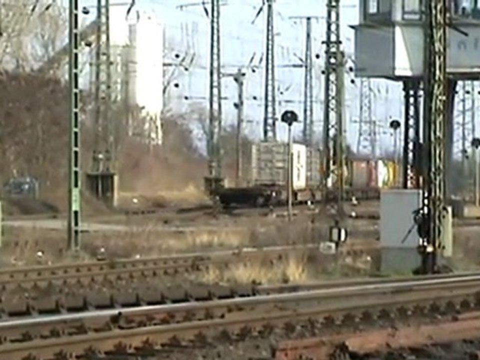 SNCF Alstom Prima﻿ BB47000 vom Gbf Kalk Nord kommend passiert Rbf Gremberg mit Intermodalzug