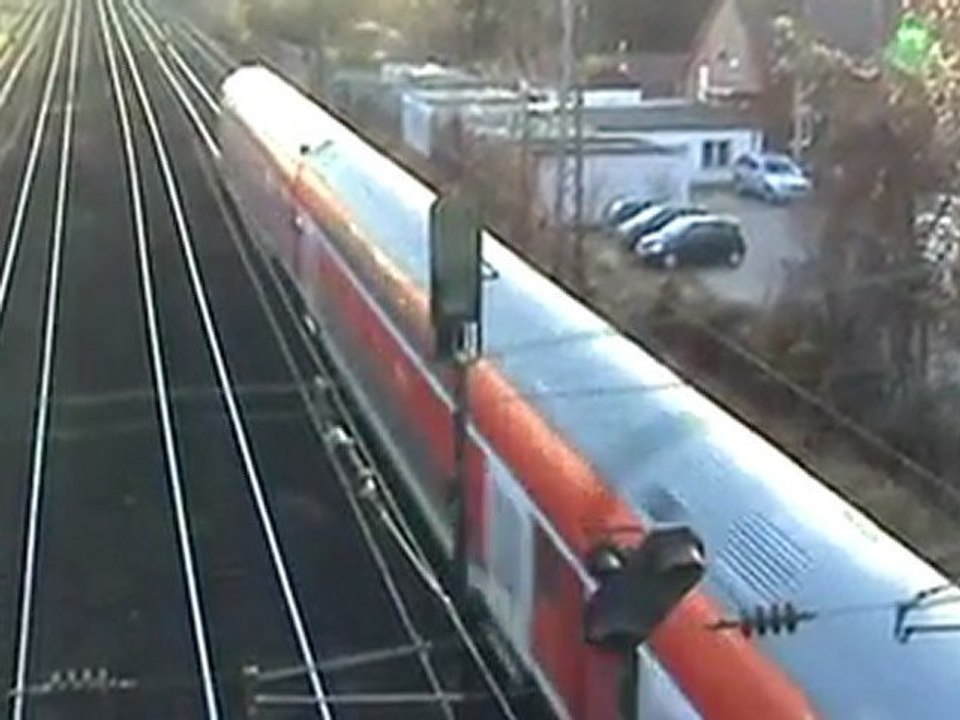 BR146 beim Umschlagbahnhof Köln Eifeltor mit Dostos Richtung Köln Hbf