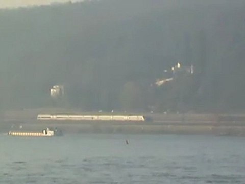 ICE-T kurz vor Remagen Richtung Koblenz