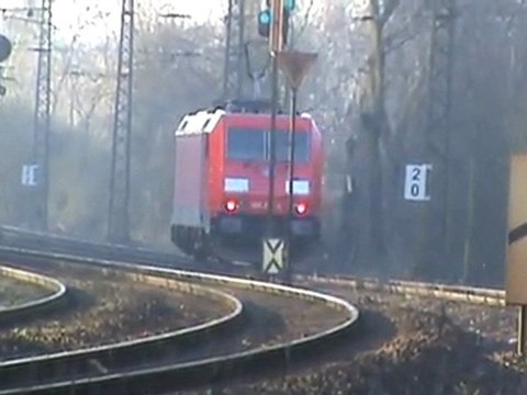 BR185 auf Leerfahrt von Gbf Kalk Nord nach Rbf Gremberg
