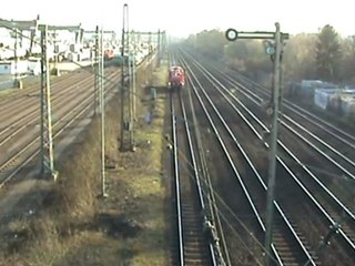 下载视频: BR644 Talent und BR294 beim Umschlagbahnhof Köln Eifeltor