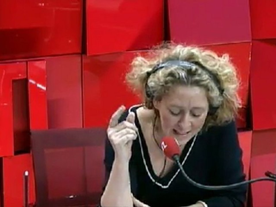 "Les Carnets d'Alba" : la très mauvaise semaine de Nicolas Sarkozy