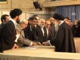 İran halkı sandık başında