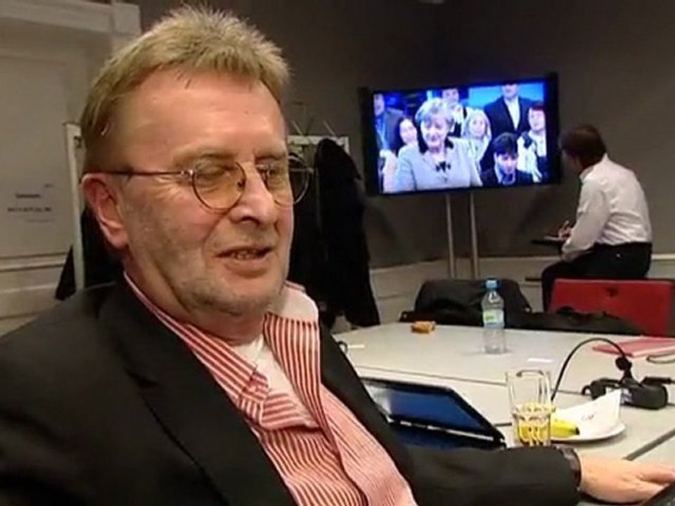 Meeting at Town Hall - the Chancellor Talks to Citizens | People