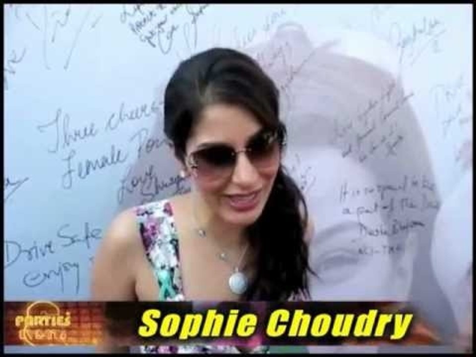 Emraan Hashmi, Sophie Choudry, Mugdha Godse at Lavasa Women's Drive 2012