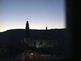UN AMANECER EN ATOTONILCO            Por; Juan Carlos Miranda Cerpa