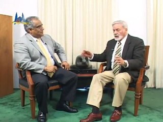 Dialogos: Dr. Raúl Vargas