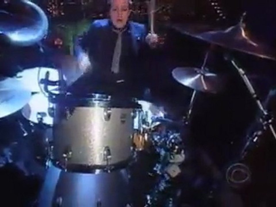 Green Day - American Idiot [Live - David Letterman]