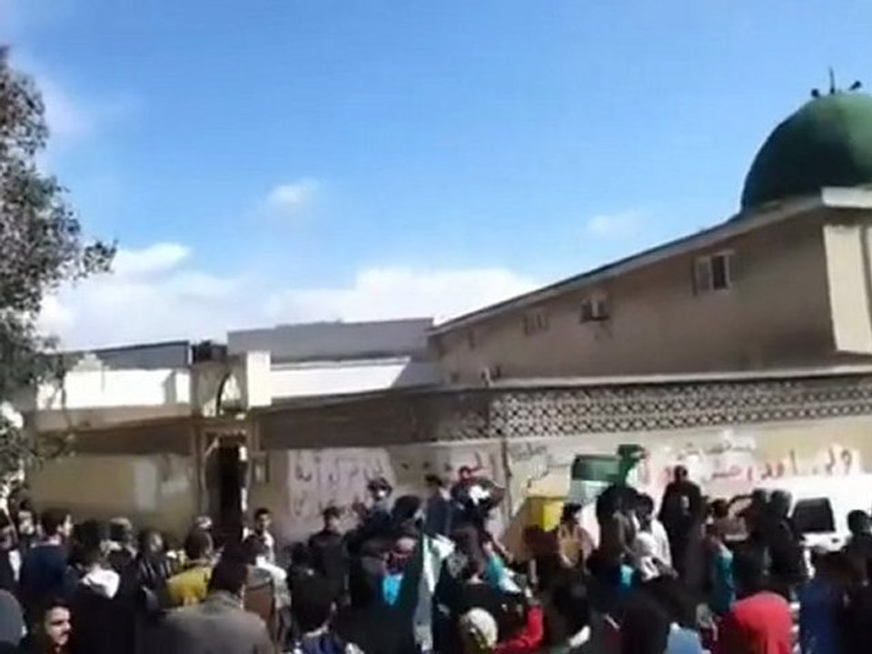 فري برس حماة المحتلة مظاهرة جامع سعد جمعة تسليح الجيش الحر 2 3 2012