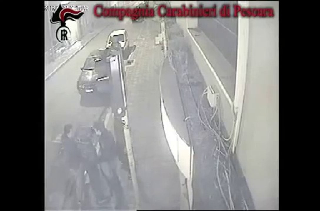 Pescara - Accoltellamento Pescara vecchia, preso l'aggressore (02.03.12)