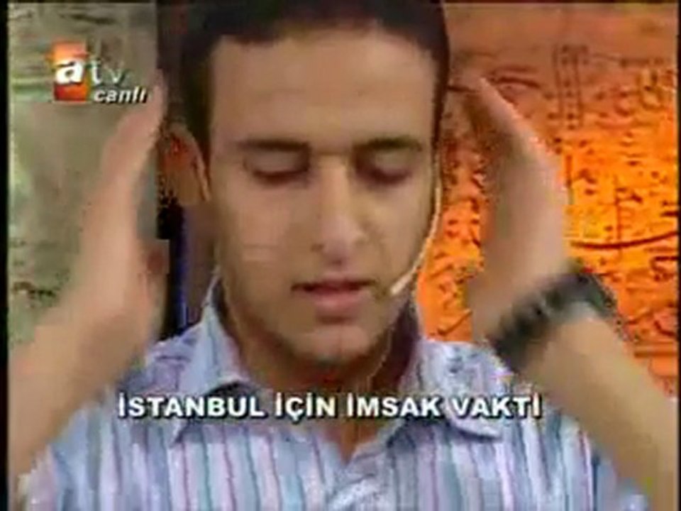 ‫أذان الفجر للقارئ الشاب محمد علي الديب ‬‎