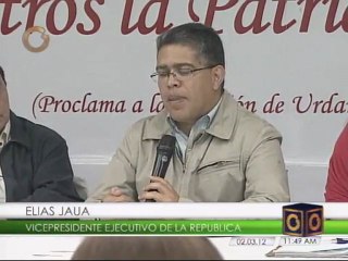 Gobierno y asociación de clínicas firmaron convenio sobre tarifas