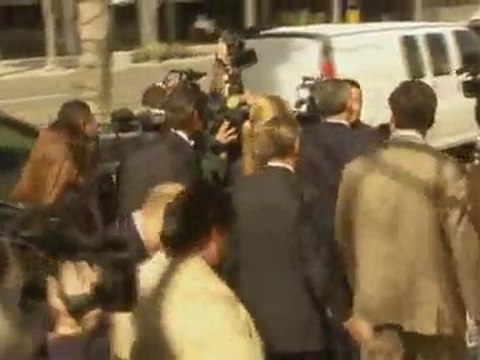 Sheridan takes stand against Housewives creator