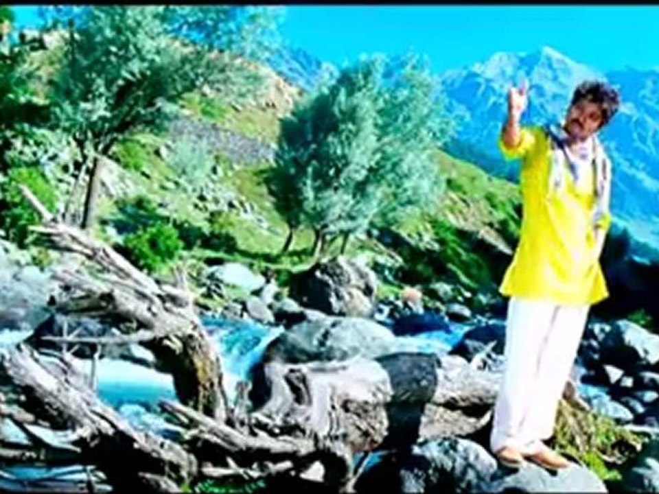 Velayutham - Molachu Moonu