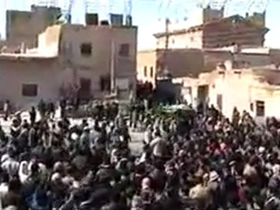 فري برس  ريف دمشق مدينة ضمير تشييع الشهيد عمر احمد عمران 2   3  2012 ج1