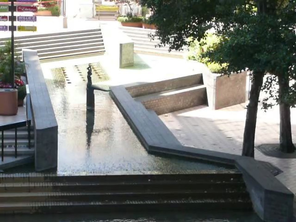 J. LONDON SQUARE, OAK 018