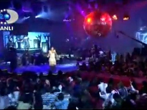 Funda ARAR BENİM İÇİN ÜZÜLME