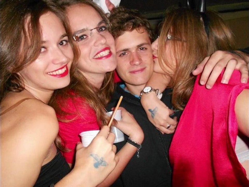 La Retouch' : 14 mars 2011 - 2 mars 2012. Un an de cercle !