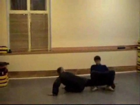 Клуб восточных единоборств Цюань-шу. Стиль Цзыжань-мэнь. Нунчаки.