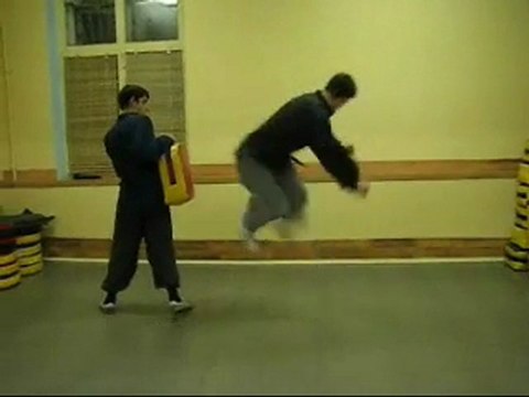 Занятия в клубе китайских боевых искусств Цюань-шу. Москва.